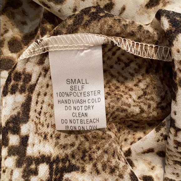 Wild Snake Python Blouse - Picture 9 of 9